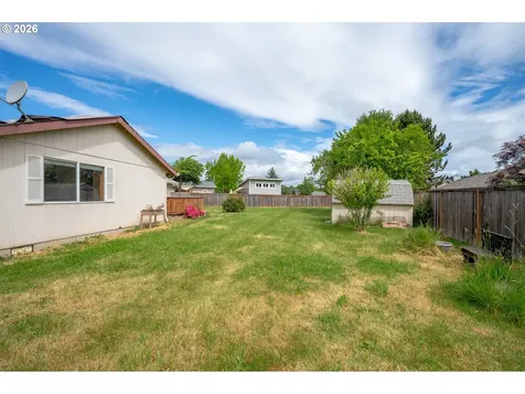 1935 SW Oleander Court Mcminnville OR 97128
