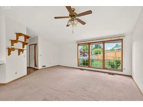 1935 SW Oleander Court Mcminnville OR 97128