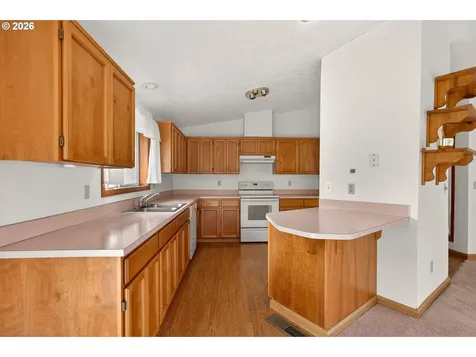1935 SW Oleander Court Mcminnville OR 97128
