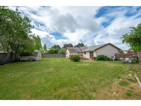 1935 SW Oleander Court Mcminnville OR 97128