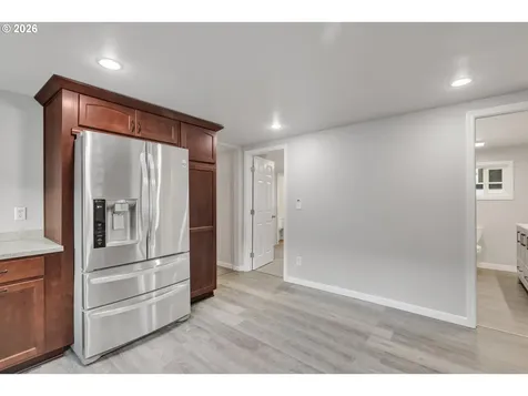 148 SE Houck Avenue Roseburg OR 97470