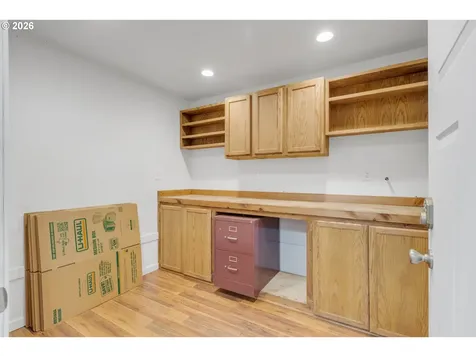 148 SE Houck Avenue Roseburg OR 97470