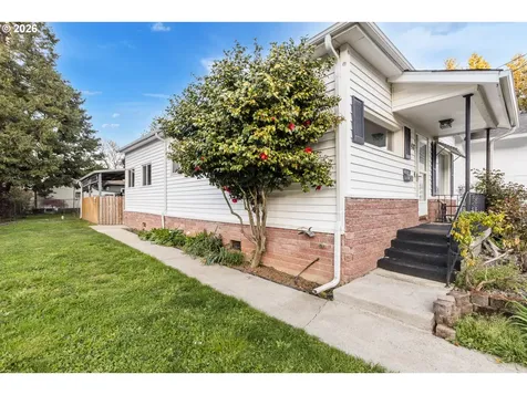 148 SE Houck Avenue Roseburg OR 97470