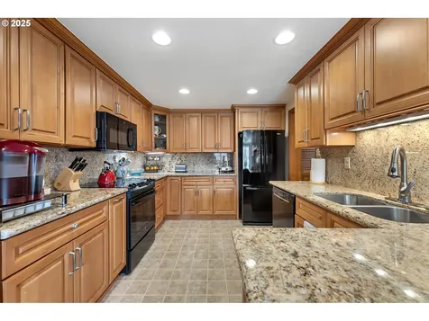 15435 SW 114th Court Tigard OR 97224