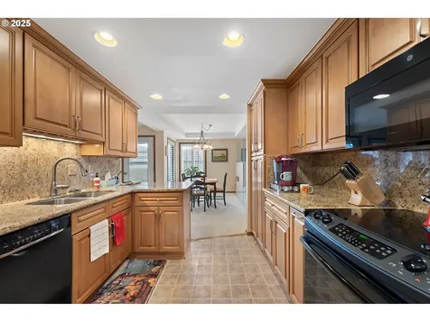15435 SW 114th Court Tigard OR 97224