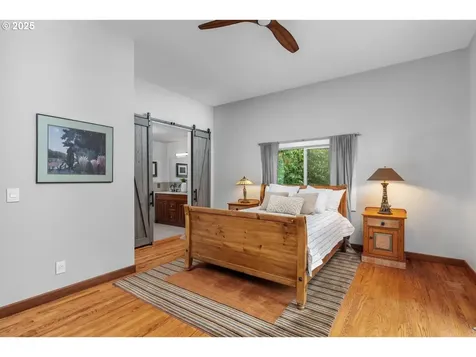 17867 Sundown Court Lake Oswego OR 97034