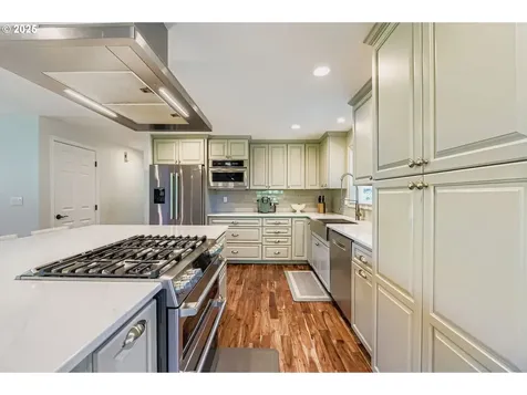 12929 SE 222nd Drive Damascus OR 97089
