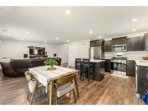 4734 Ranger Avenue NE Salem OR 97305