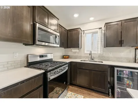 4734 Ranger Avenue NE Salem OR 97305