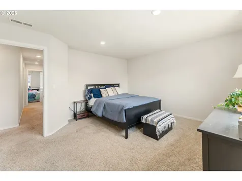 4734 Ranger Avenue NE Salem OR 97305