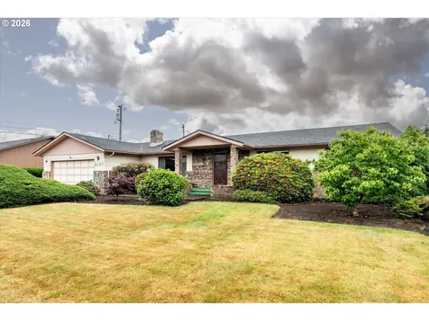 2177 Firth Avenue Springfield OR 97477