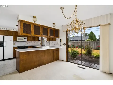 2177 Firth Avenue Springfield OR 97477