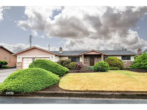 2177 Firth Avenue Springfield OR 97477