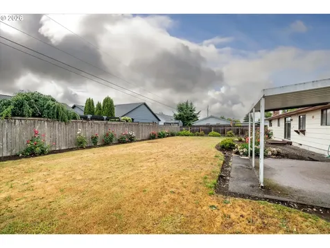 2177 Firth Avenue Springfield OR 97477