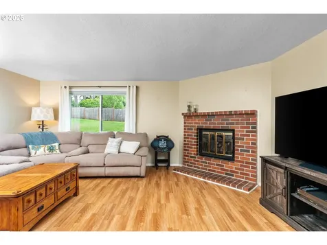 16804 SW Canby Court Beaverton OR 97007