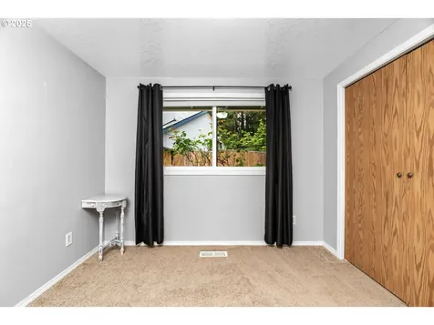 16804 SW Canby Court Beaverton OR 97007