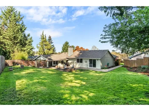 16804 SW Canby Court Beaverton OR 97007