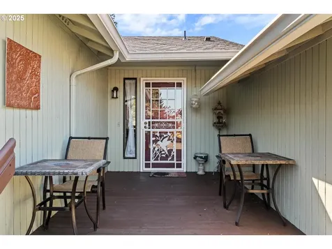 16804 SW Canby Court Beaverton OR 97007