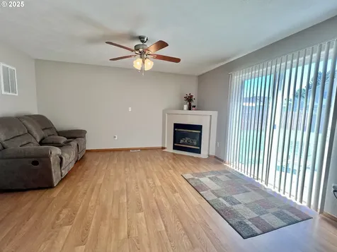 112 NE 11th Street Hermiston OR 97838