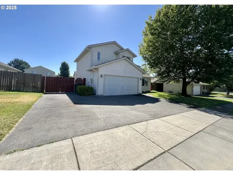 112 NE 11th Street Hermiston OR 97838