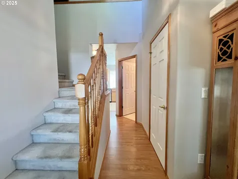 112 NE 11th Street Hermiston OR 97838