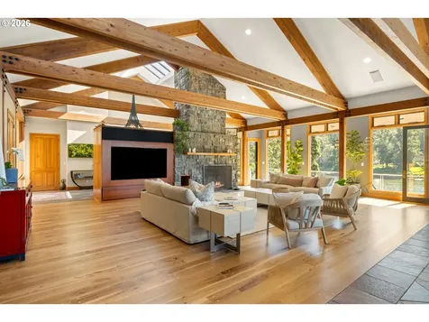 268 SW Forest Cove Road West Linn OR 97068