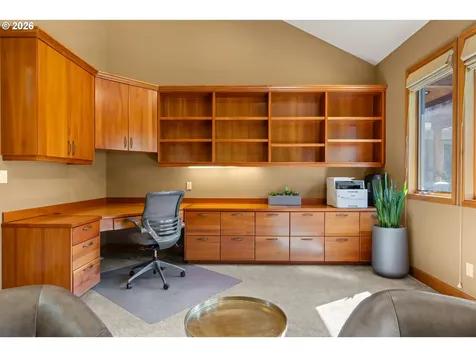 268 SW Forest Cove Road West Linn OR 97068