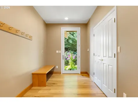 268 SW Forest Cove Road West Linn OR 97068