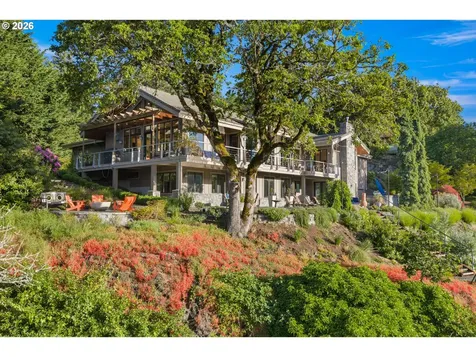 268 SW Forest Cove Road West Linn OR 97068