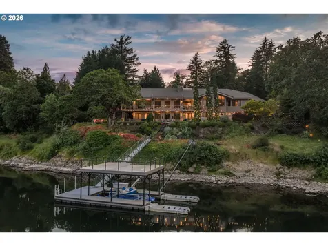 268 SW Forest Cove Road West Linn OR 97068