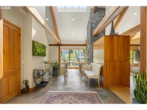 268 SW Forest Cove Road West Linn OR 97068