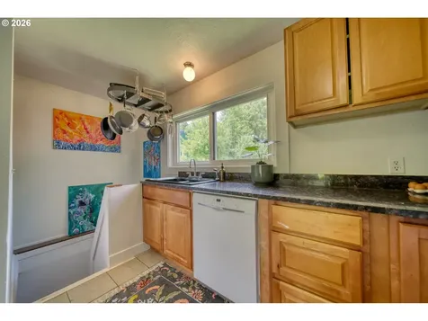 69723 Nicolai Cutoff Road Rainier OR 97048