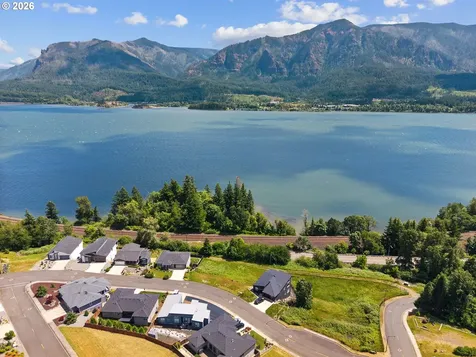 200 Lower Basso Circle Stevenson WA 98648