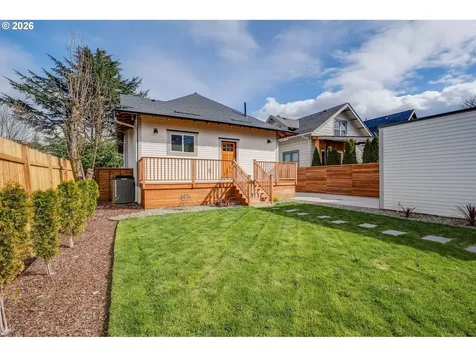 4711 NE 31st Avenue Portland OR 97211