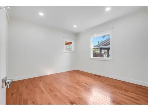 4711 NE 31st Avenue Portland OR 97211