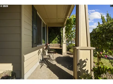 2740 Nina Place Hubbard OR 97032