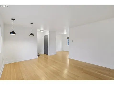 2301 SE Caruthers Street Portland OR 97214