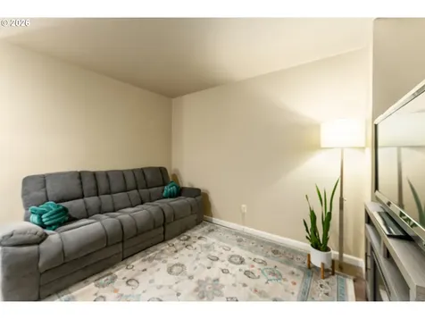 16406 SE Scoria Lane Damascus OR 97089
