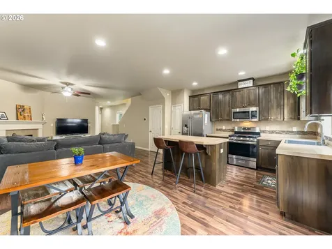 16406 SE Scoria Lane Damascus OR 97089