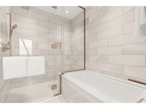 550 SW 10th Avenue Portland OR 97205