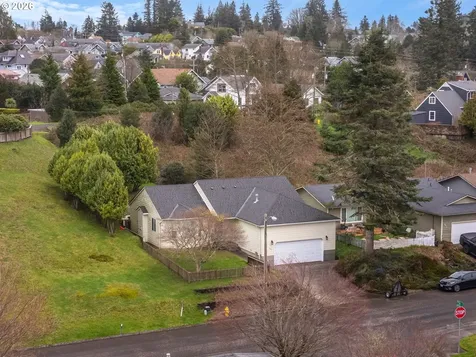 320 South Street Astoria OR 97103