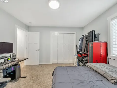320 South Street Astoria OR 97103