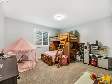 320 South Street Astoria OR 97103