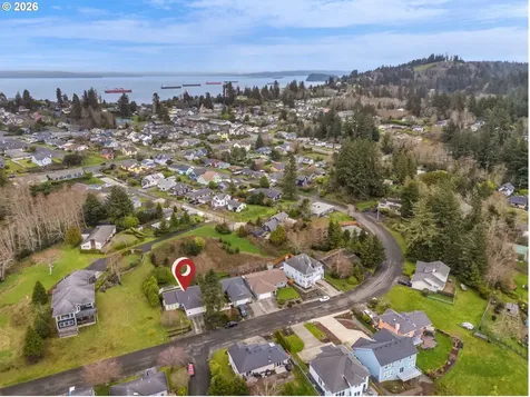 320 South Street Astoria OR 97103