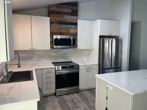 320 South Street Astoria OR 97103