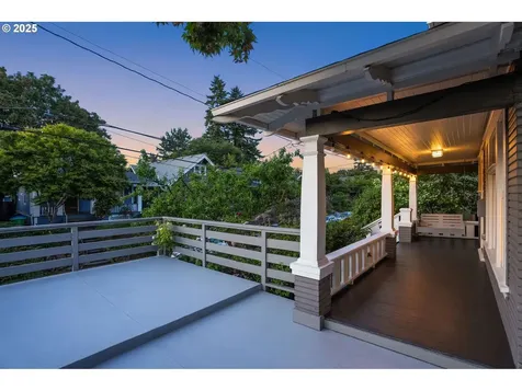 3422 SE Grant Court Portland OR 97214