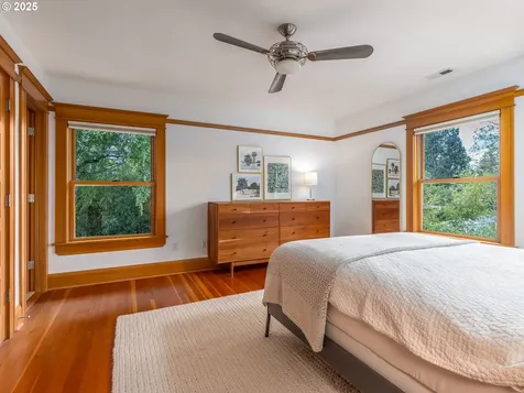 3422 SE Grant Court Portland OR 97214