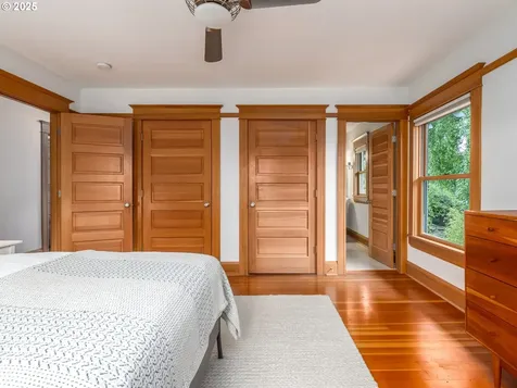 3422 SE Grant Court Portland OR 97214