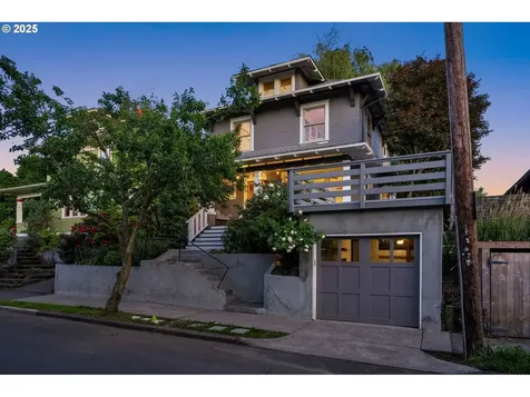 3422 SE Grant Court Portland OR 97214