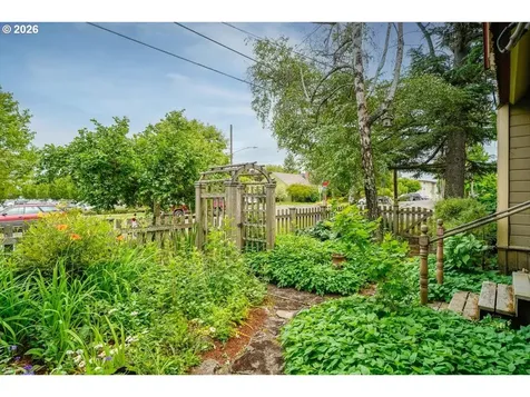 404 SW 6th Street Corvallis OR 97333